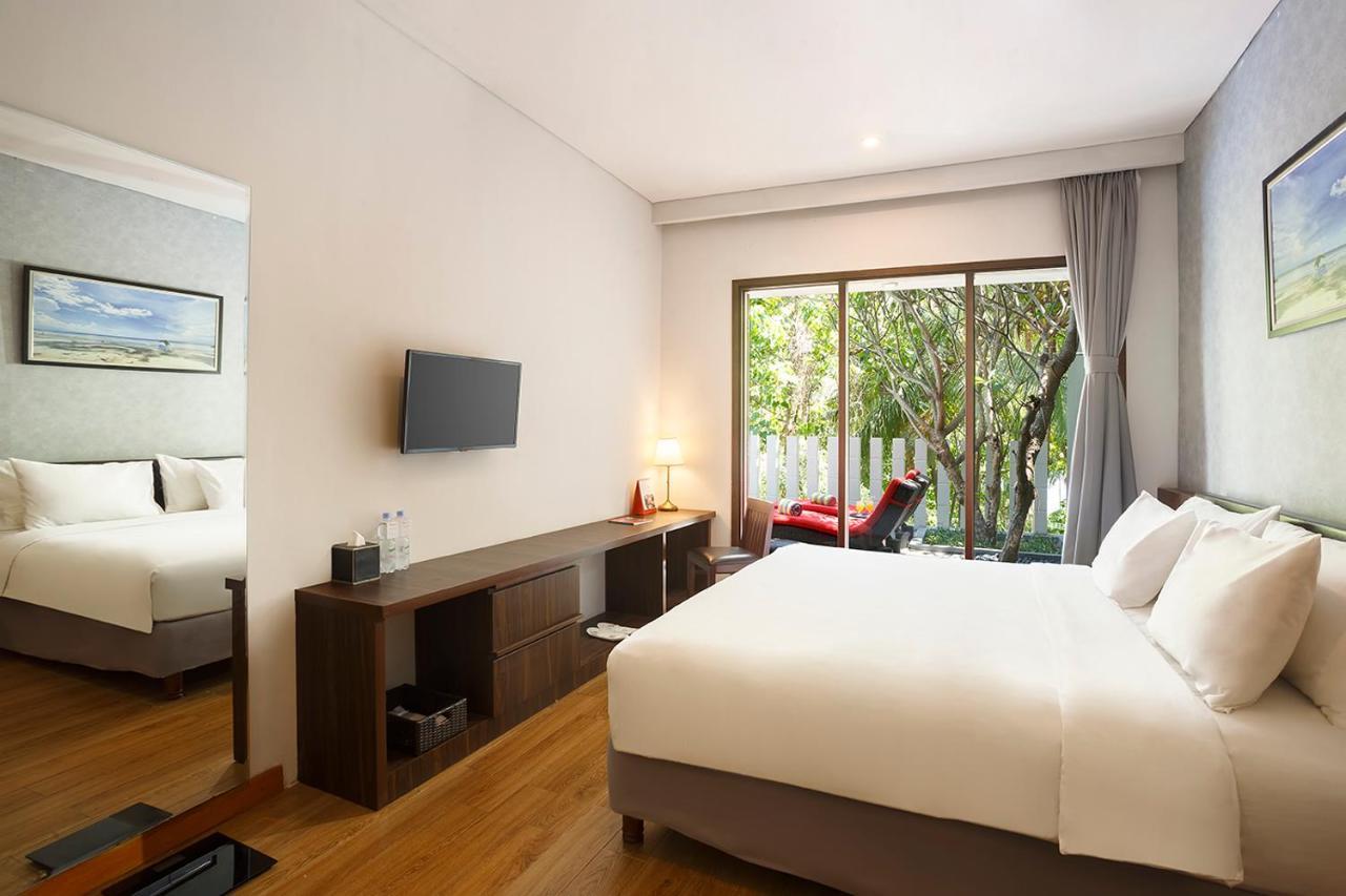 Swiss-Belinn Luwuk Eksteriør billede