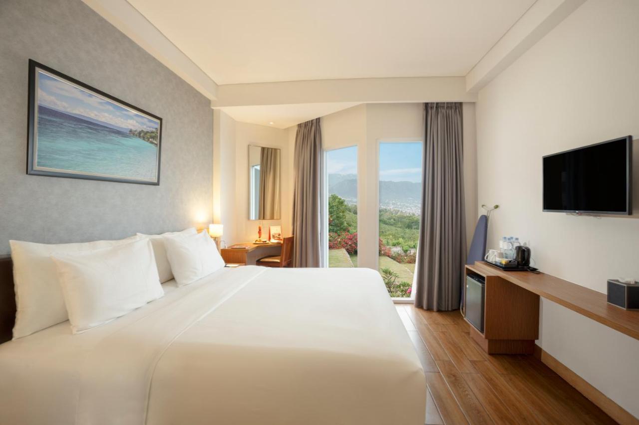 Swiss-Belinn Luwuk Eksteriør billede