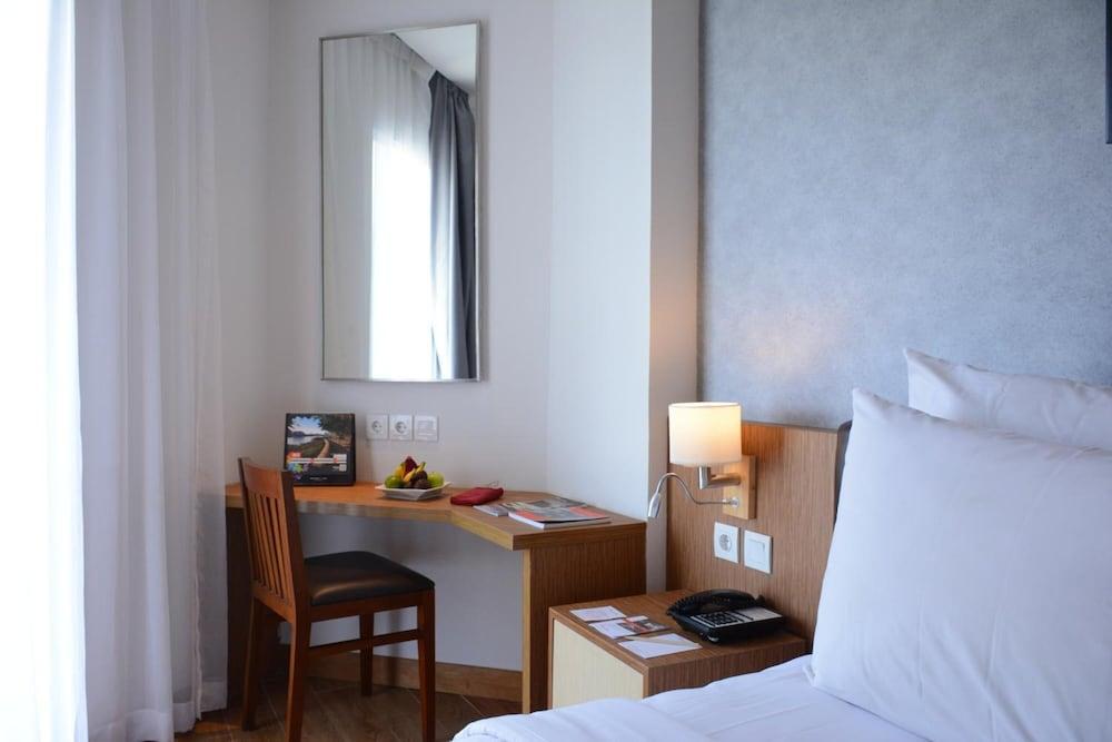 Swiss-Belinn Luwuk Eksteriør billede
